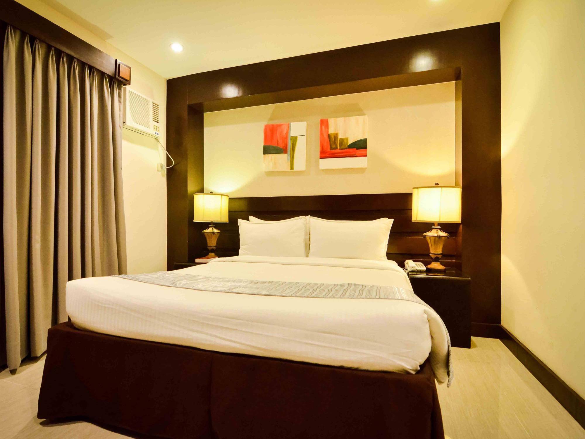 Fb Hotel And Convention Center Koronadal Bagian luar foto
